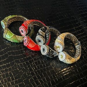 LUXE Custom Boutique Silver-Tone Clover Station Bracelet 💎